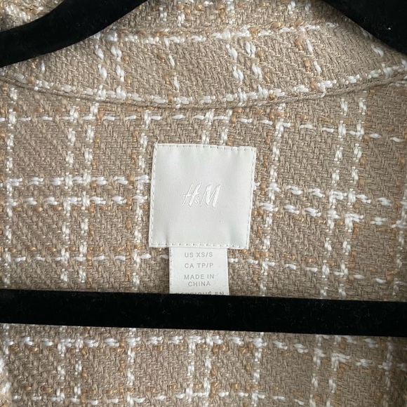H&M plaid shirt jacket - Picture 2 of 3